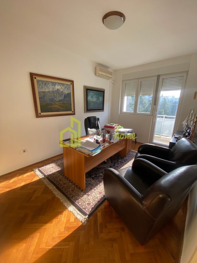 Poslovni prostor 40m2, Preko Morače